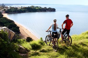 discover-devonport-cycling